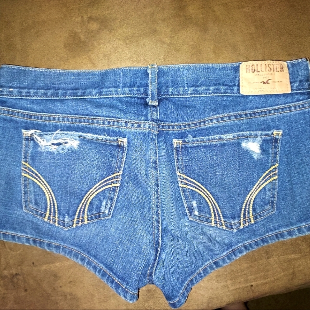 Hollister shorts size 3